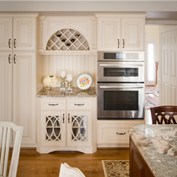 Custom Cabinet Remodel in Kitchen